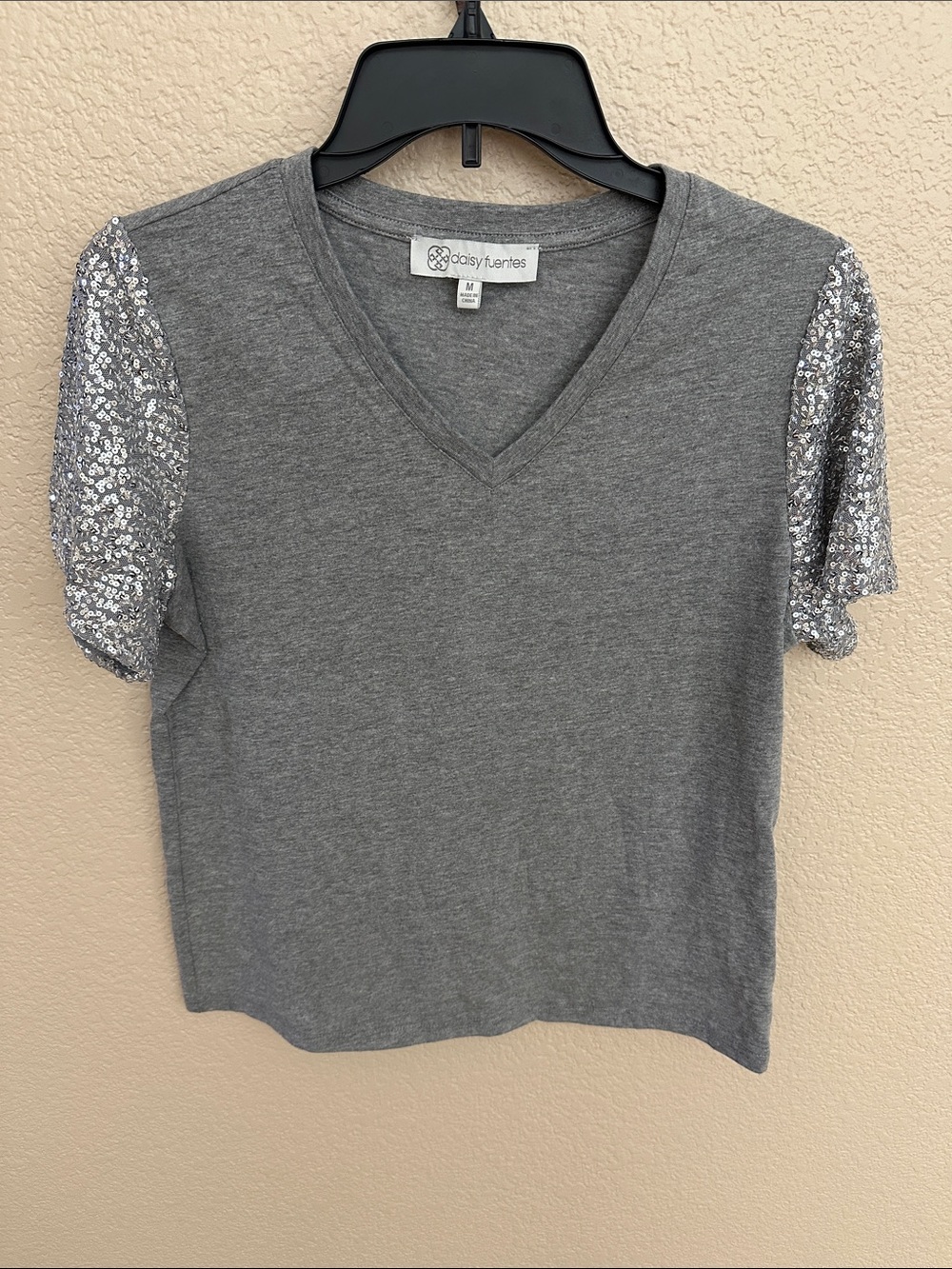 Daisy Fuentes Gray V-Neck Tee with Silver Sequin Short Sleeves